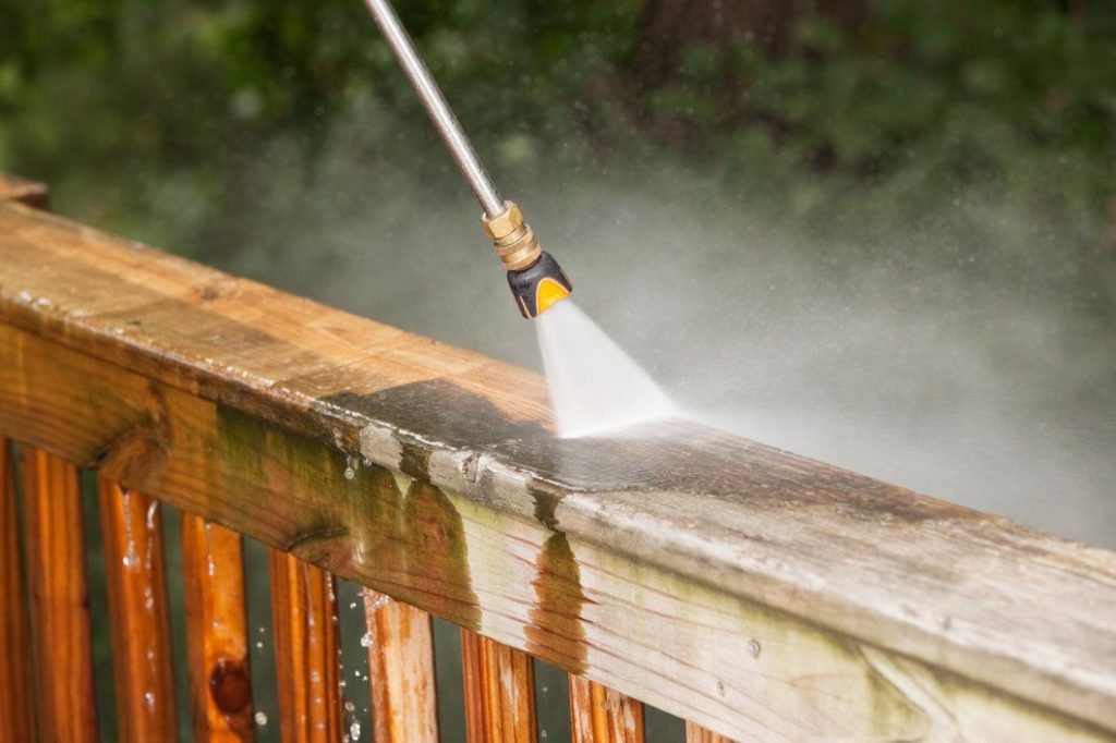 How to Reduce Pressure Washing Shoulder Pain